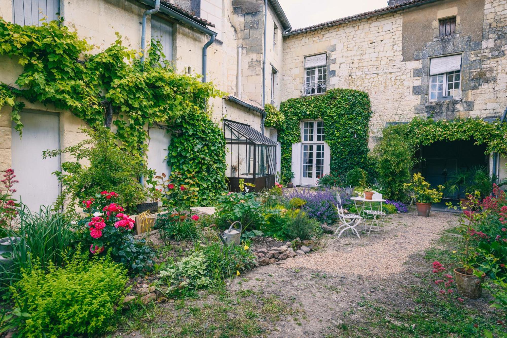 ホテル Le Prieure Sainte Croix ルダン エクステリア 写真
